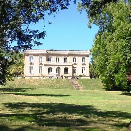 Bed and breakfast Les Vieux Murs *