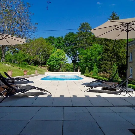 Bed and breakfast Les Vieux Murs