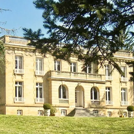 Bed and breakfast Les Vieux Murs Souvigny